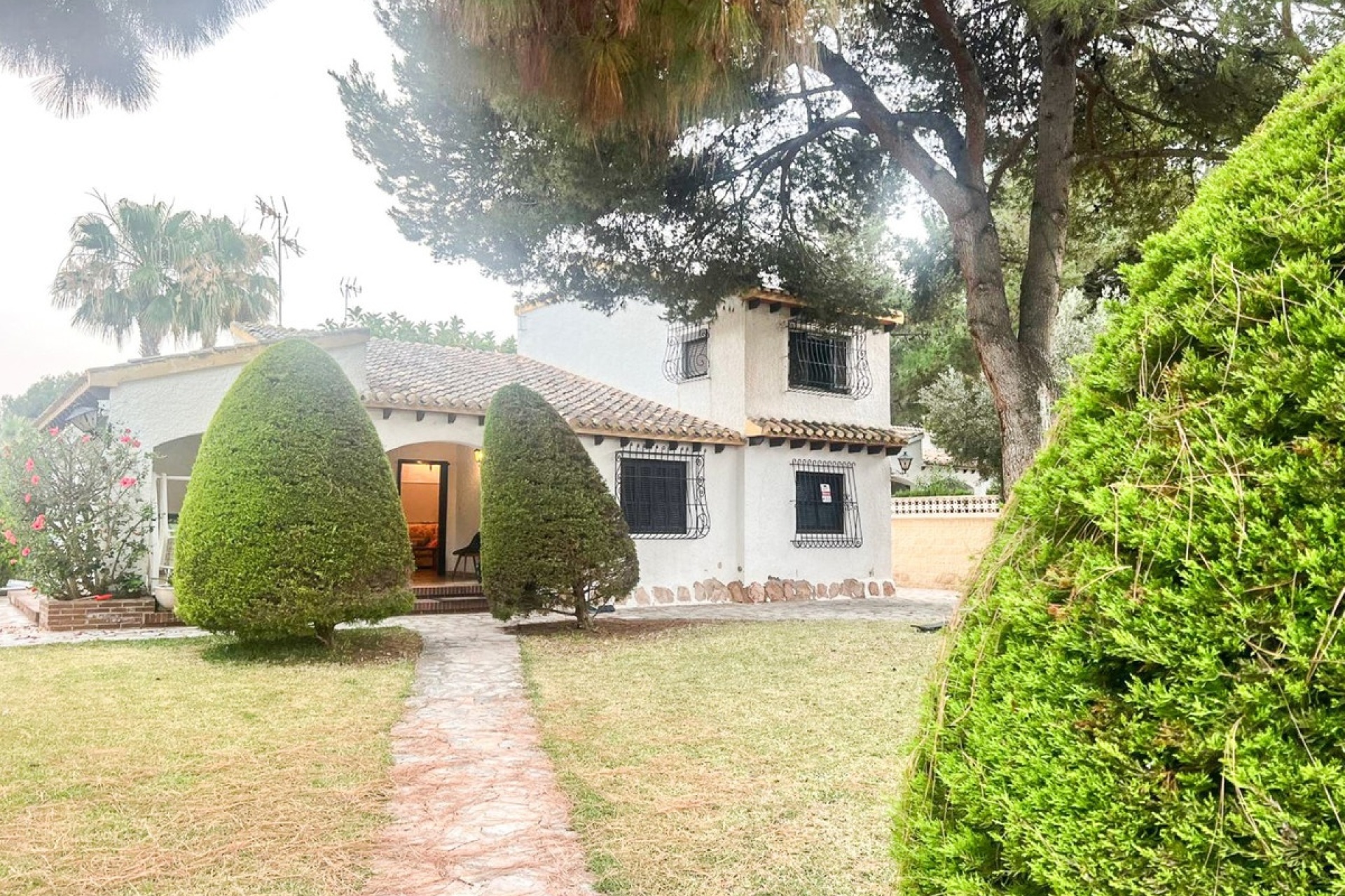 Rynek wtórny - Villa - Orihuela - Punta Prima