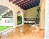 Rynek wtórny - Villa - Orihuela - Punta Prima