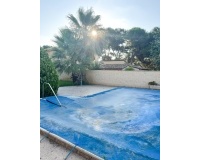 Rynek wtórny - Villa - Orihuela - Punta Prima