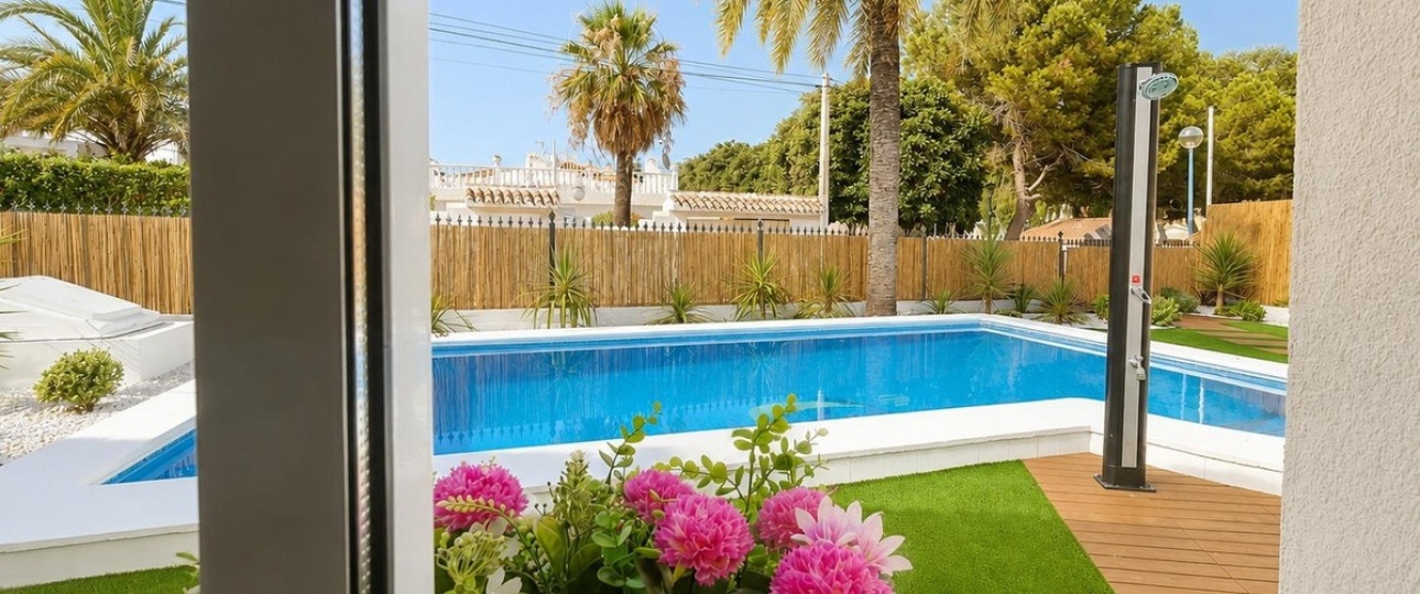 Rynek wtórny - Villa - Orihuela - Punta Prima