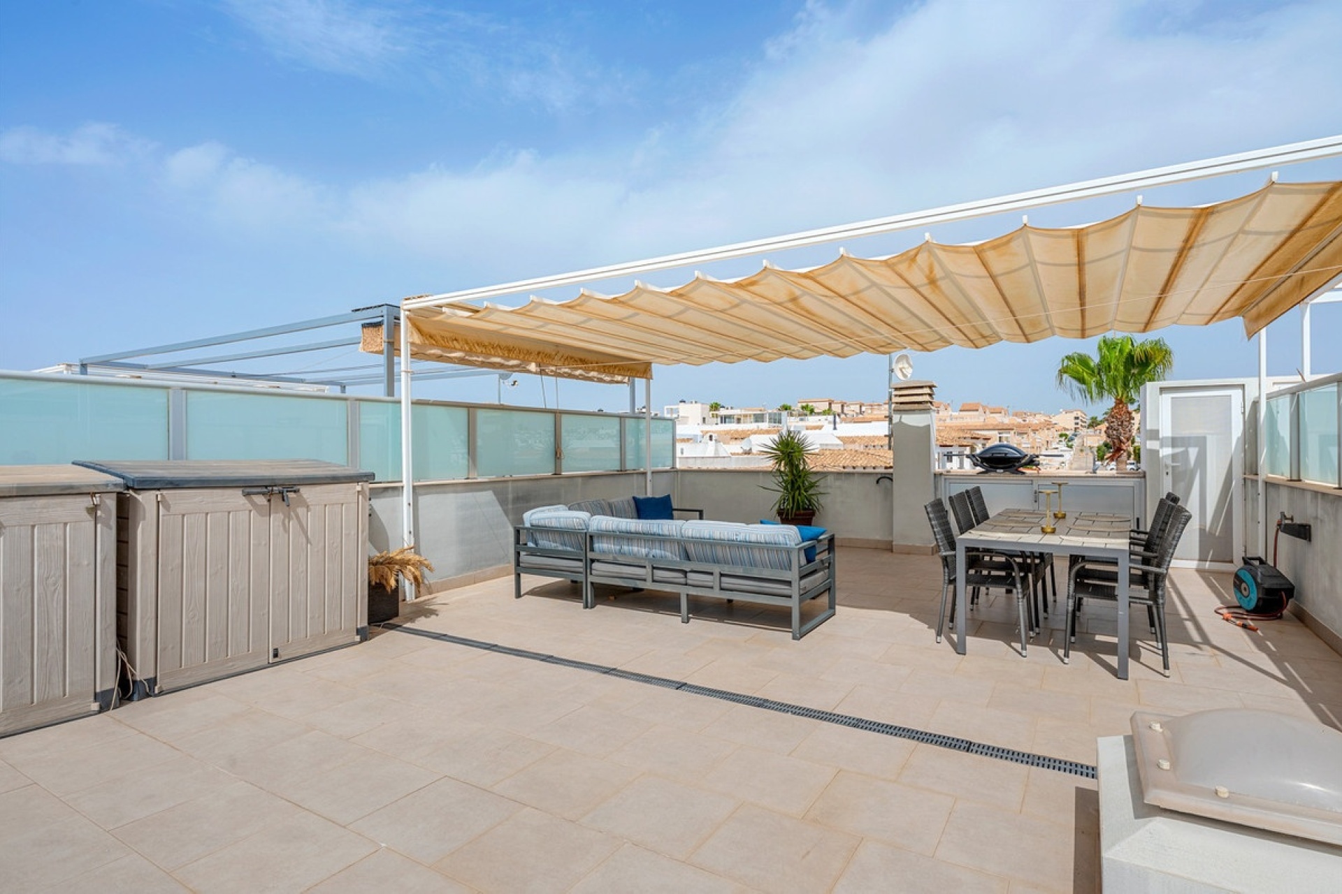 Rynek wtórny - Villa - Orihuela - Punta Prima