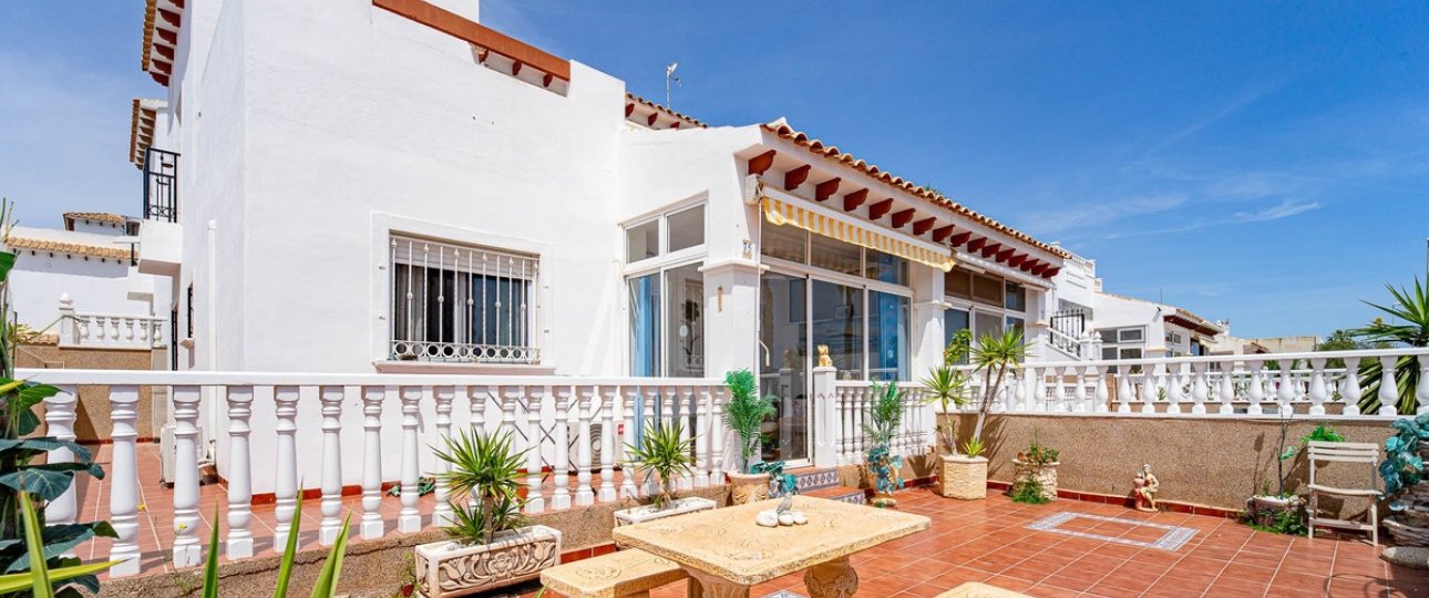 Rynek wtórny - Villa - Orihuela - Punta Prima