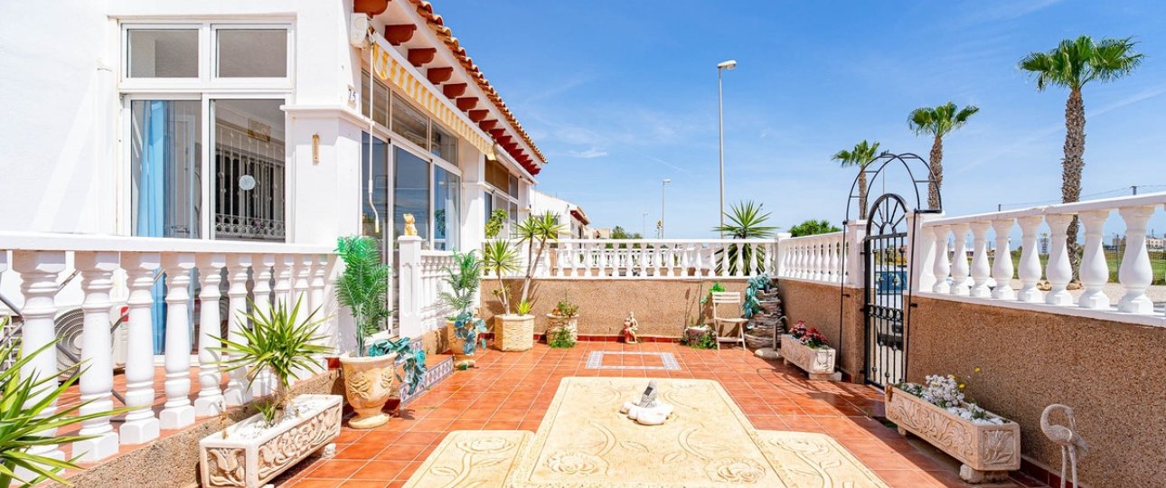 Rynek wtórny - Villa - Orihuela - Punta Prima