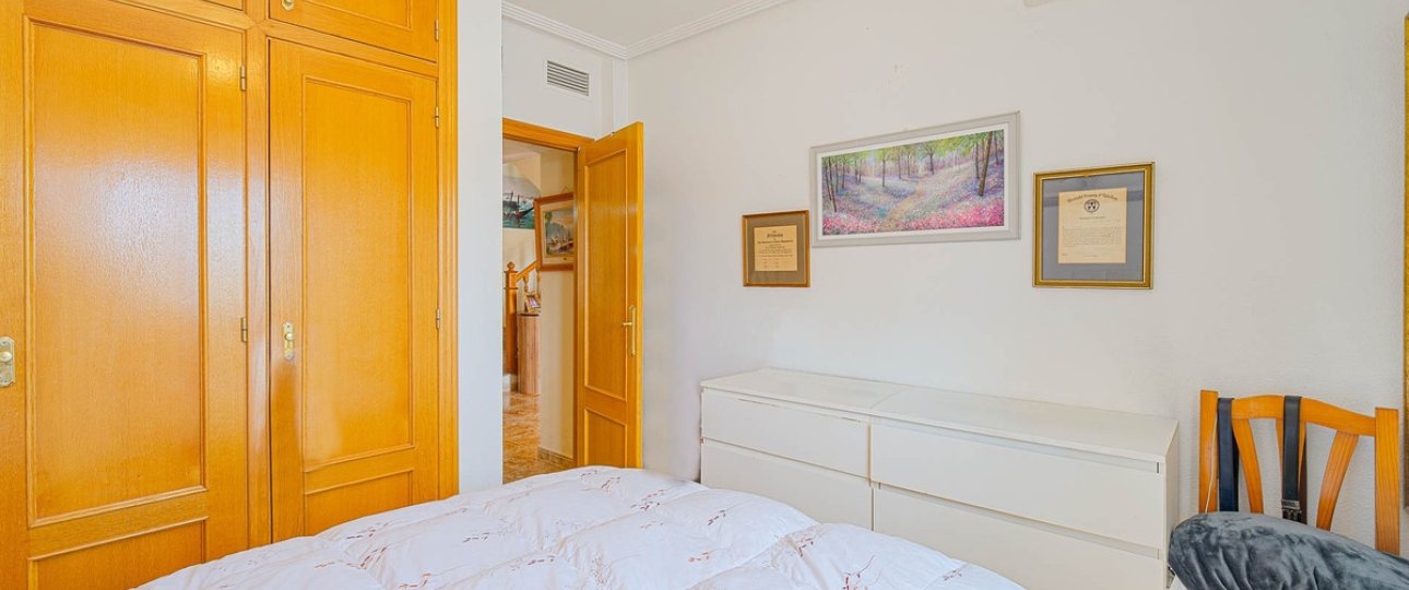 Rynek wtórny - Villa - Orihuela - Punta Prima