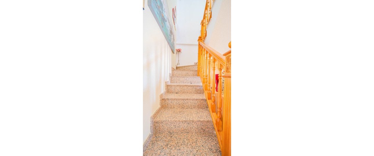 Rynek wtórny - Villa - Orihuela - Punta Prima