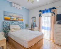 Rynek wtórny - Villa - Orihuela - Punta Prima