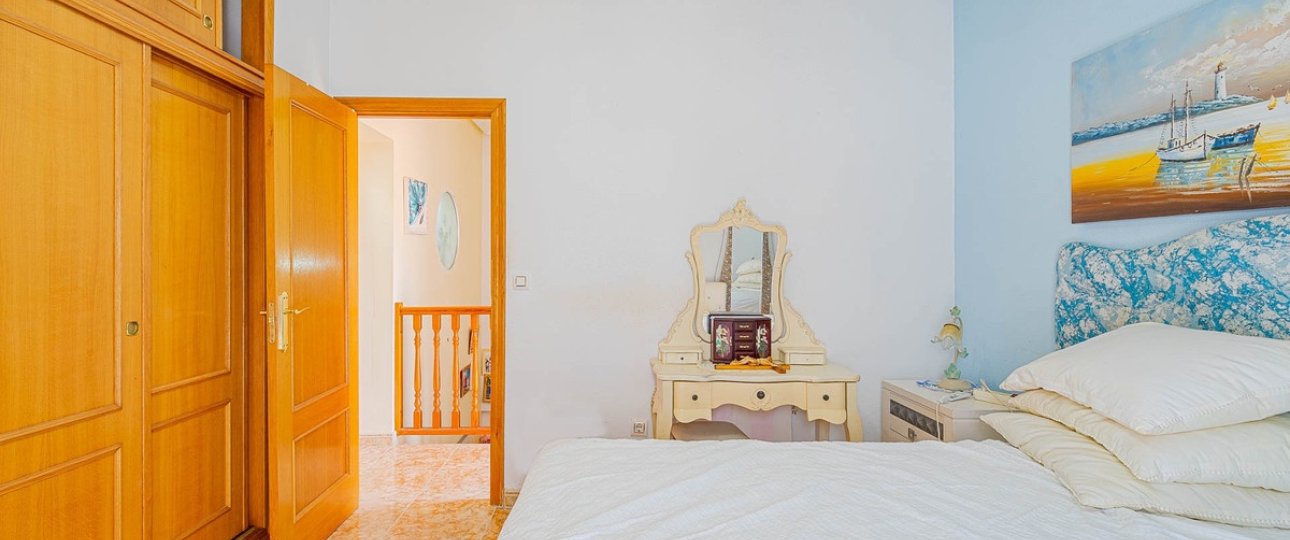 Rynek wtórny - Villa - Orihuela - Punta Prima