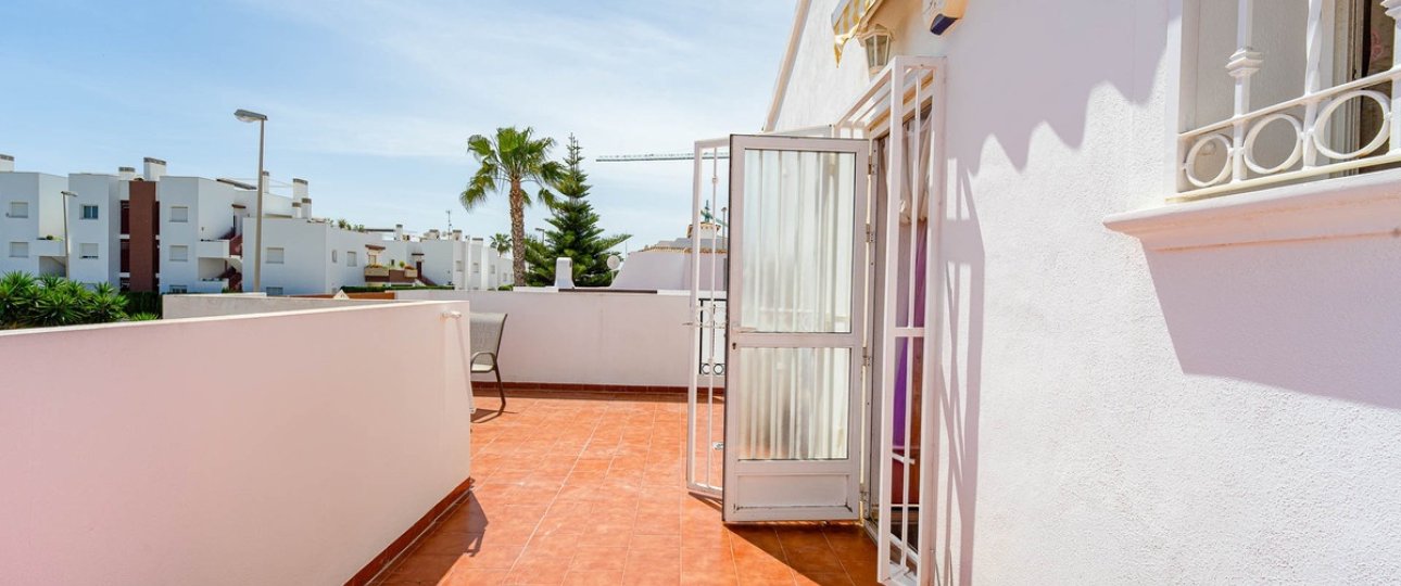 Rynek wtórny - Villa - Orihuela - Punta Prima
