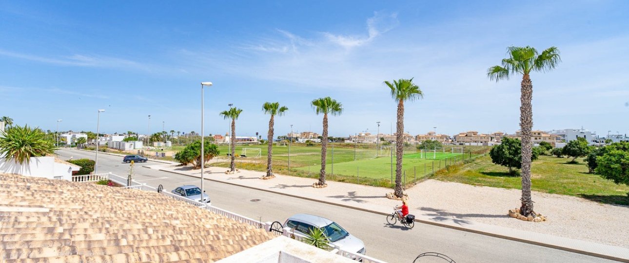 Rynek wtórny - Villa - Orihuela - Punta Prima