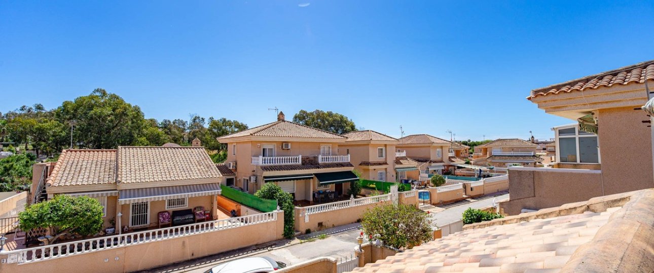 Rynek wtórny - Villa - Orihuela - Punta Prima