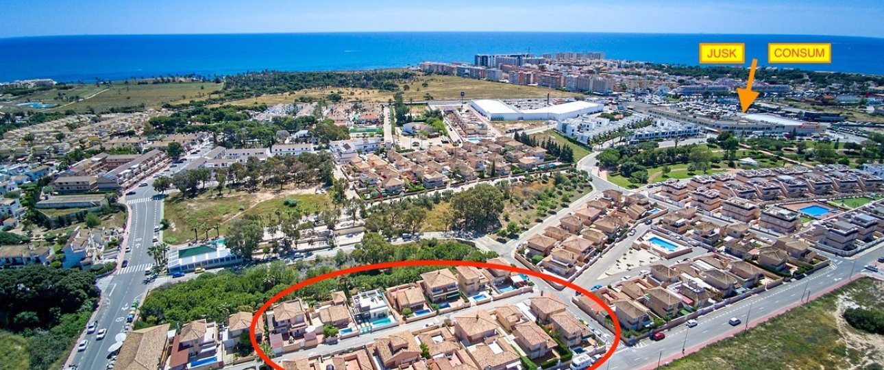 Rynek wtórny - Villa - Orihuela - Punta Prima
