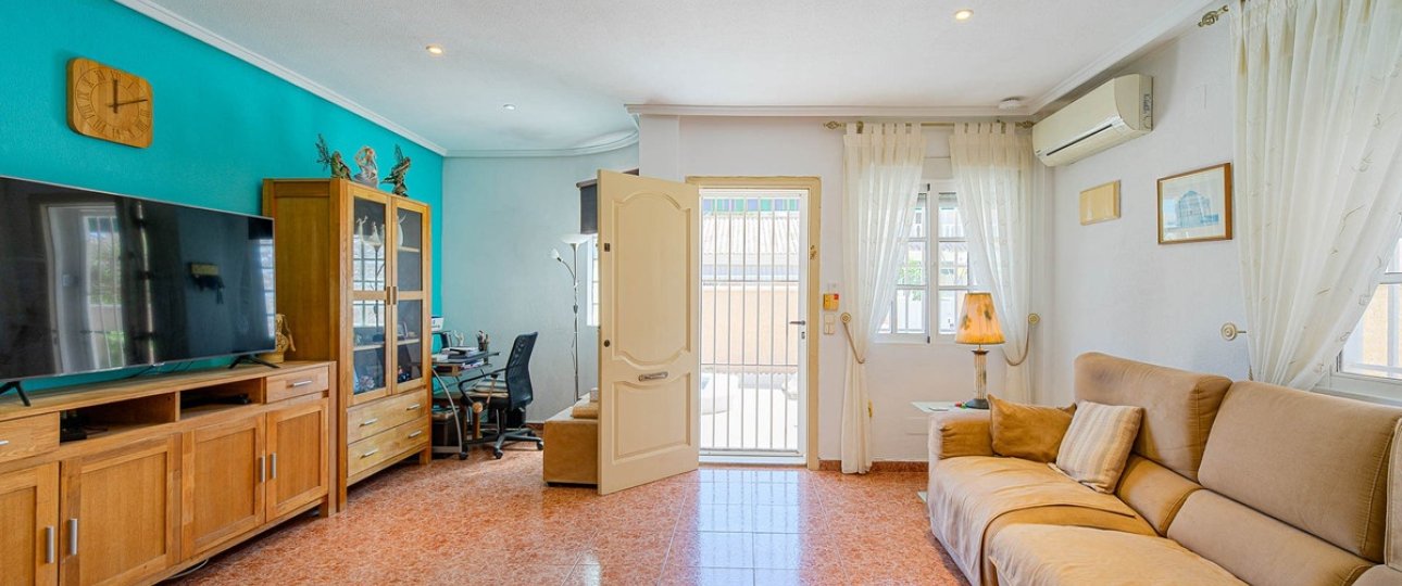 Rynek wtórny - Villa - Orihuela - Punta Prima