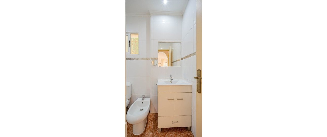 Rynek wtórny - Villa - Orihuela - Punta Prima