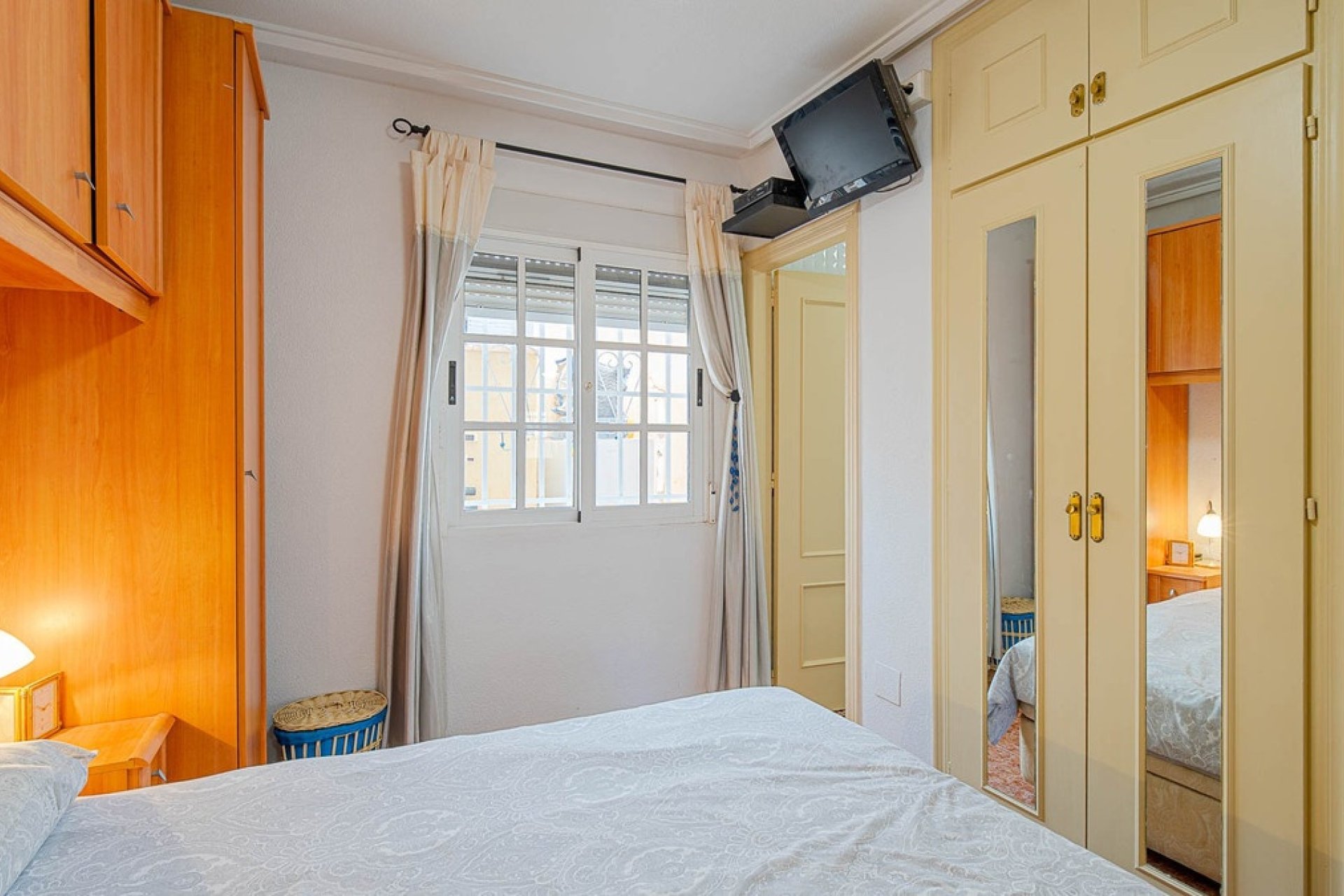 Rynek wtórny - Villa - Orihuela - Punta Prima