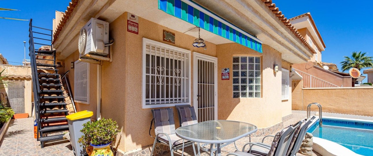 Rynek wtórny - Villa - Orihuela - Punta Prima