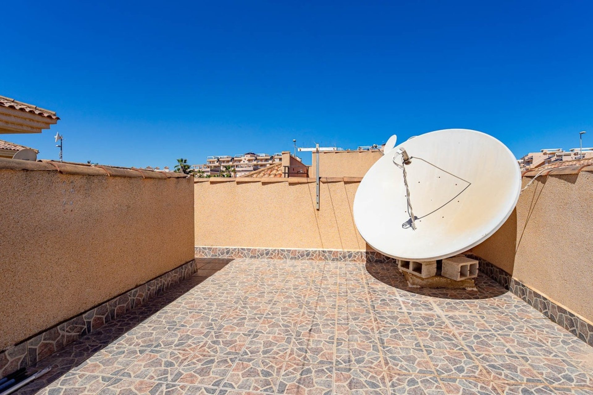 Rynek wtórny - Villa - Orihuela - Punta Prima
