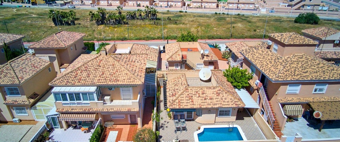 Rynek wtórny - Villa - Orihuela - Punta Prima