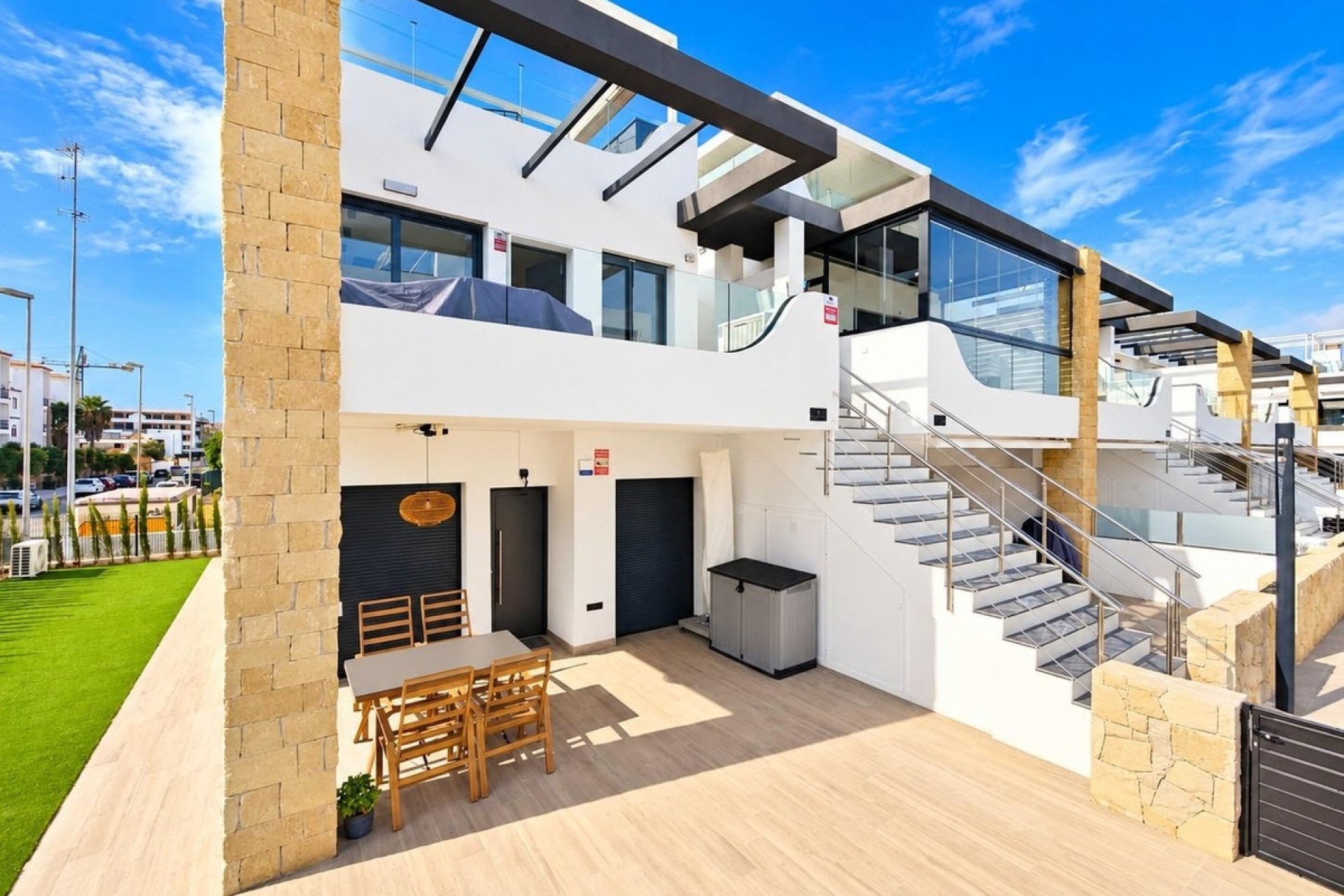 Rynek wtórny - Villa - Orihuela - Punta Prima