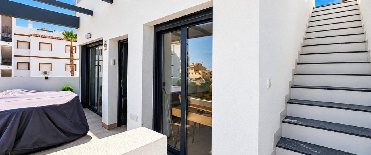 Rynek wtórny - Villa - Orihuela - Punta Prima