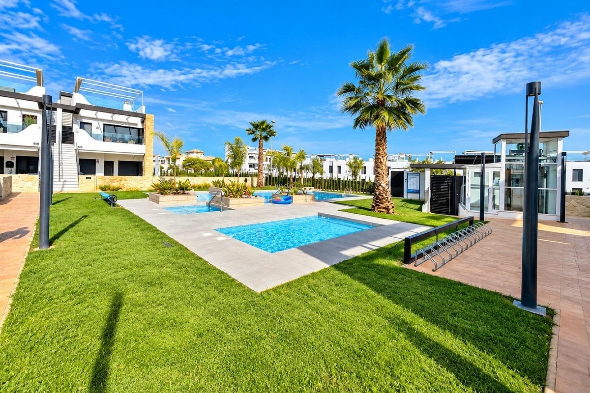 Rynek wtórny - Villa - Orihuela - Punta Prima