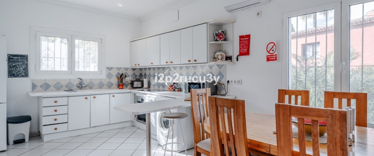 Rynek wtórny - Villa - Teulada - Moraira