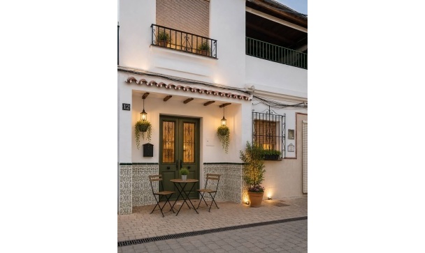 Town house - Resale - Estepona - Cancelada