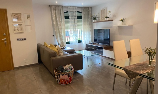 Town house - Resale - Estepona - Cancelada