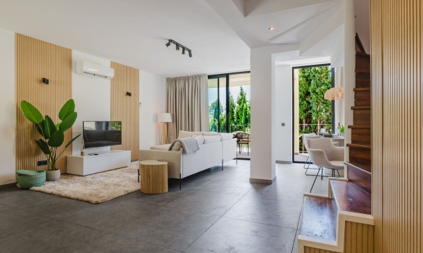 Town house - Resale - Marbella - Aloha