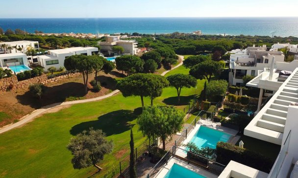 Town house - Resale - Marbella - Artola