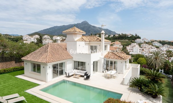 Town house - Resale - Marbella - Marbella Centro