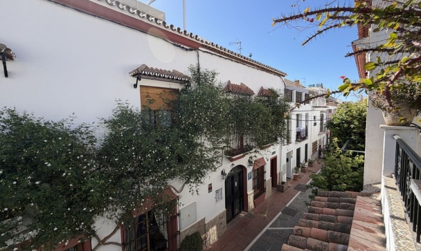 Town house - Resale - Marbella - Marbella Centro