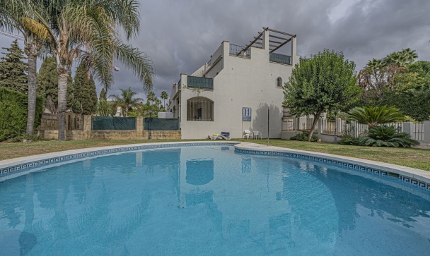 Town house - Resale - Marbella - Nagüeles