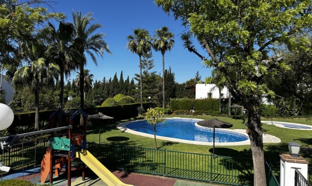 Town house - Resale - Marbella - Nagüeles