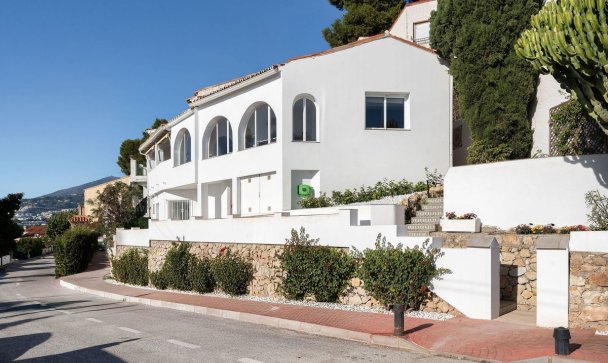 Town house - Resale - Marbella - Nueva Andalucía