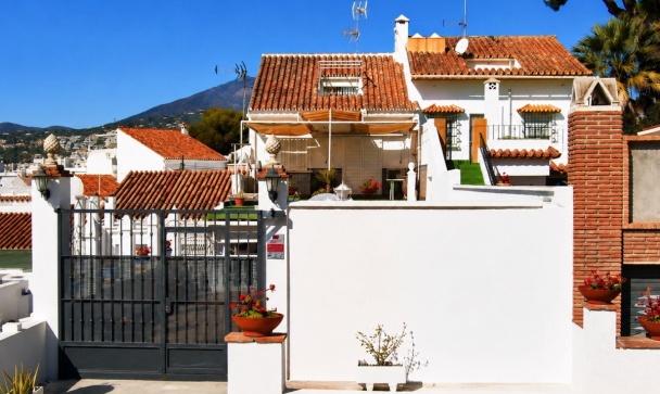 Town house - Resale - Marbella - Nueva Andalucía