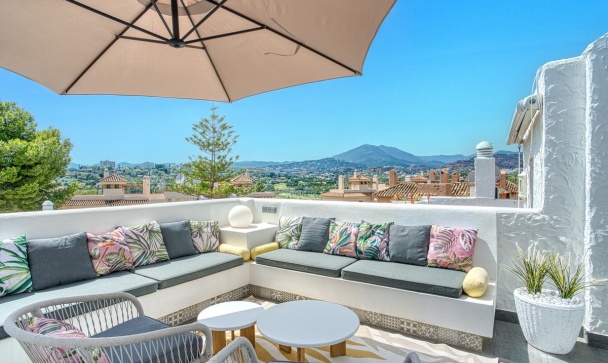 Town house - Resale - Marbella - Nueva Andalucía