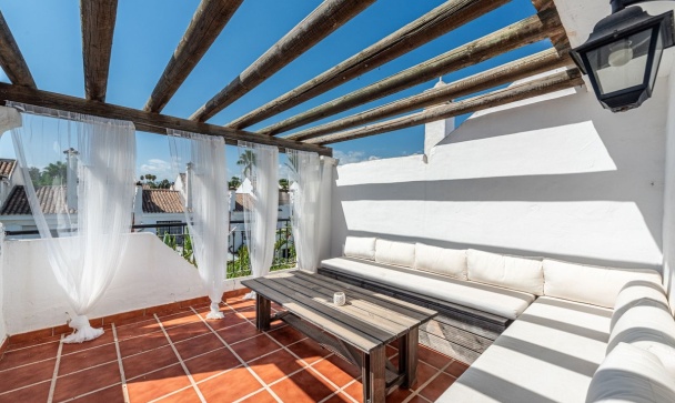 Town house - Resale - Marbella - Nueva Andalucía
