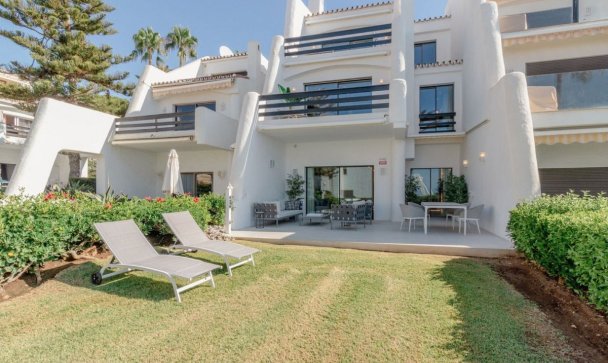 Town house - Resale - Marbella - Puerto Banús