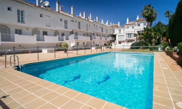 Town house - Resale - Marbella - Puerto Banús