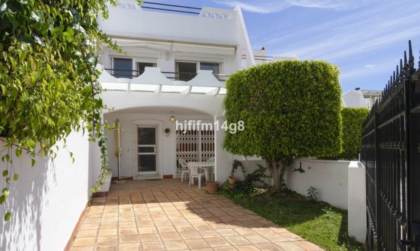 Town house - Resale - Marbella - Reserva de Marbella