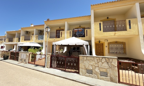 Town house - Resale - Orihuela - La Zenia