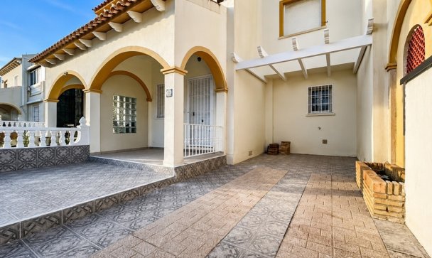 Town house - Resale - Orihuela - Orihuela Costa