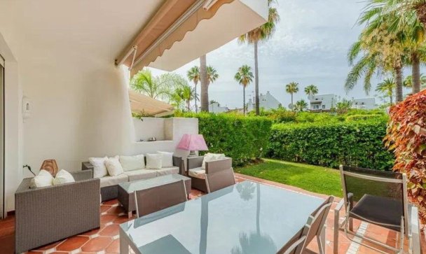 Town house - Rynek wtórny - Estepona - Costalita