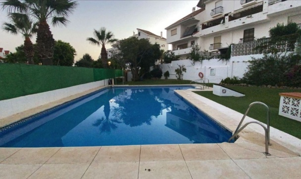 Town house - Rynek wtórny - Estepona - Estepona Centro
