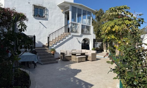 Town house - Rynek wtórny - Estepona - Estepona Centro
