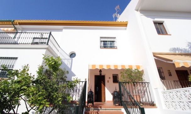 Town house - Rynek wtórny - Marbella - Guadalmina Alta