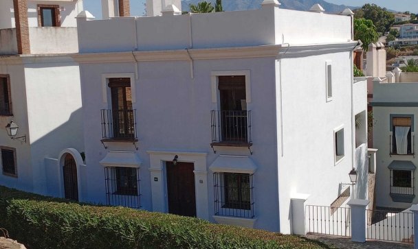 Town house - Wiederverkauf - El Paraiso - El Paraiso