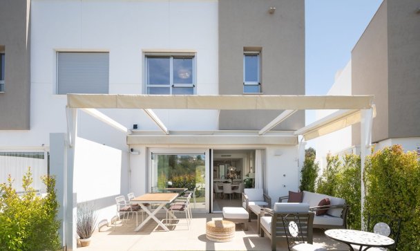 Town house - Wiederverkauf - Estepona - Estepona Centro
