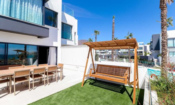 Town house - Wiederverkauf - Estepona - Estepona Centro