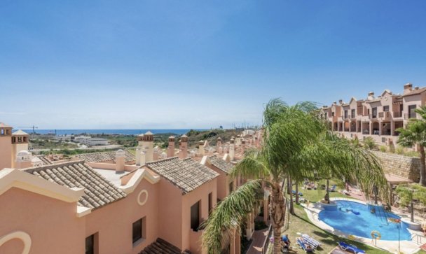 Town house - Wiederverkauf - Estepona - Estepona Centro